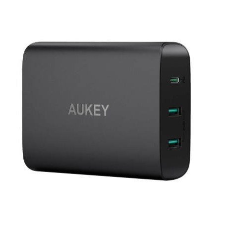 Сетевое зарядное устройство Aukey 60W, USB-A x2, USB-C x1. Цвет: черный