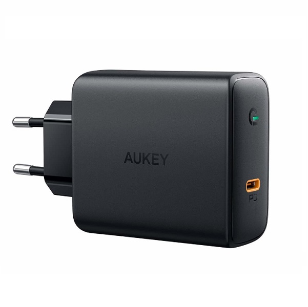 Сетевое зарядное устройство Aukey 60W, USB-C x1. Цвет: черный