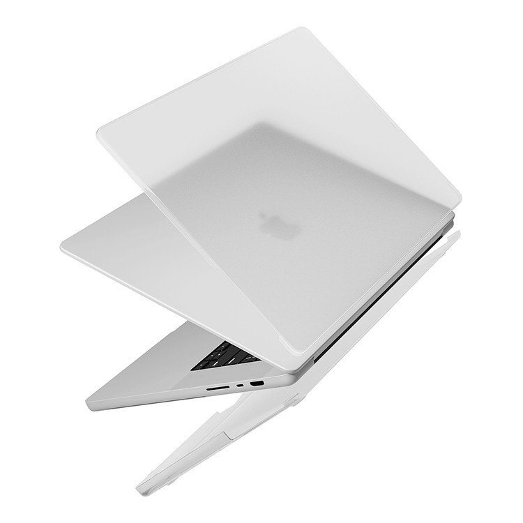 Чехол Uniq HUSK Pro Claro для MacBook Pro 16". Цвет: прозрачный