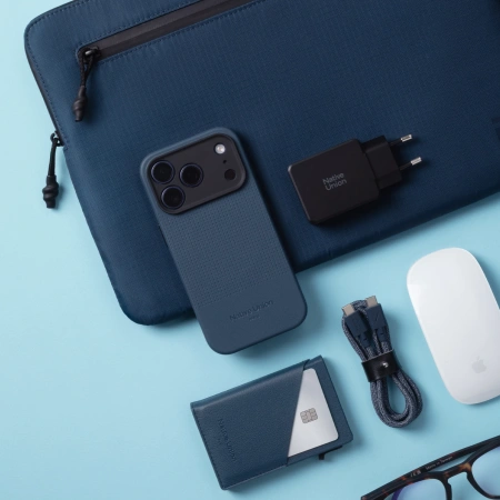 Чехол Native Union ACTIVE CASE с MagSafe для iPhone 18 Pro. Цвет: синий