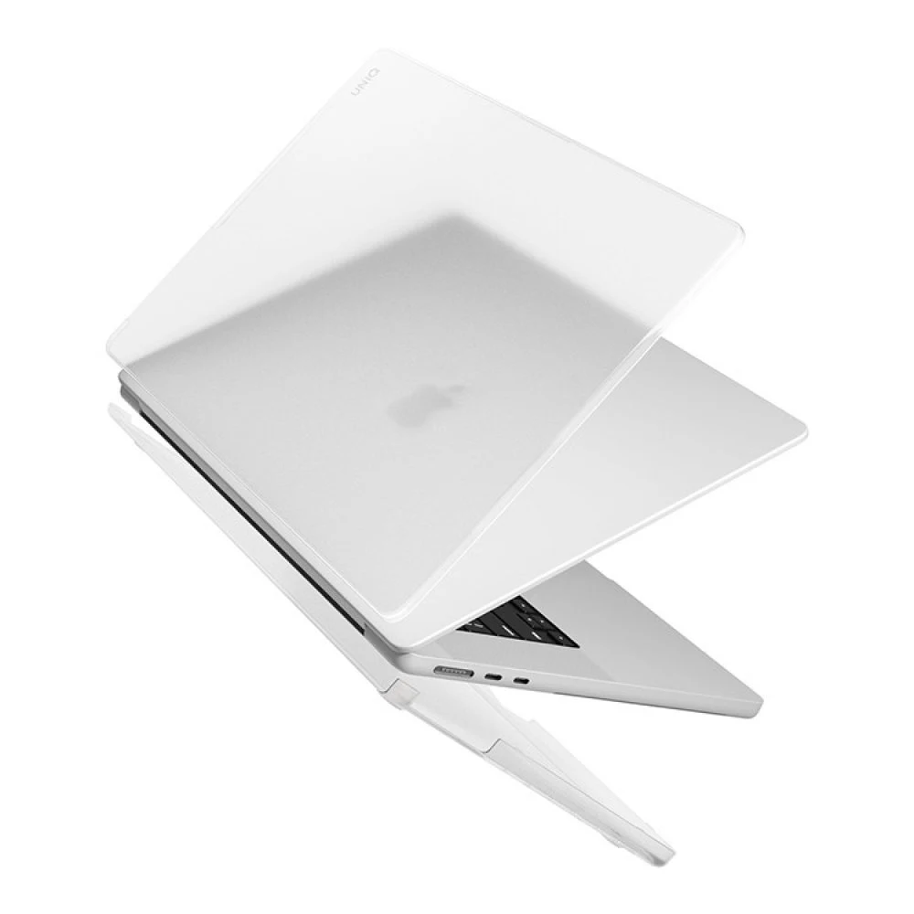 Чехол Uniq HUSK Pro CLARO для Apple MacBook Air 15". Цвет: матовый прозрачный