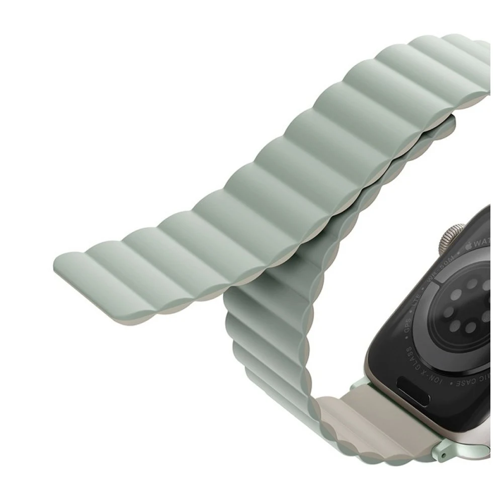 Ремешок силиконовый Uniq Revix reversible Magnetic для Apple Watch 38мм/40мм. Цвет: зелёный/бежевый